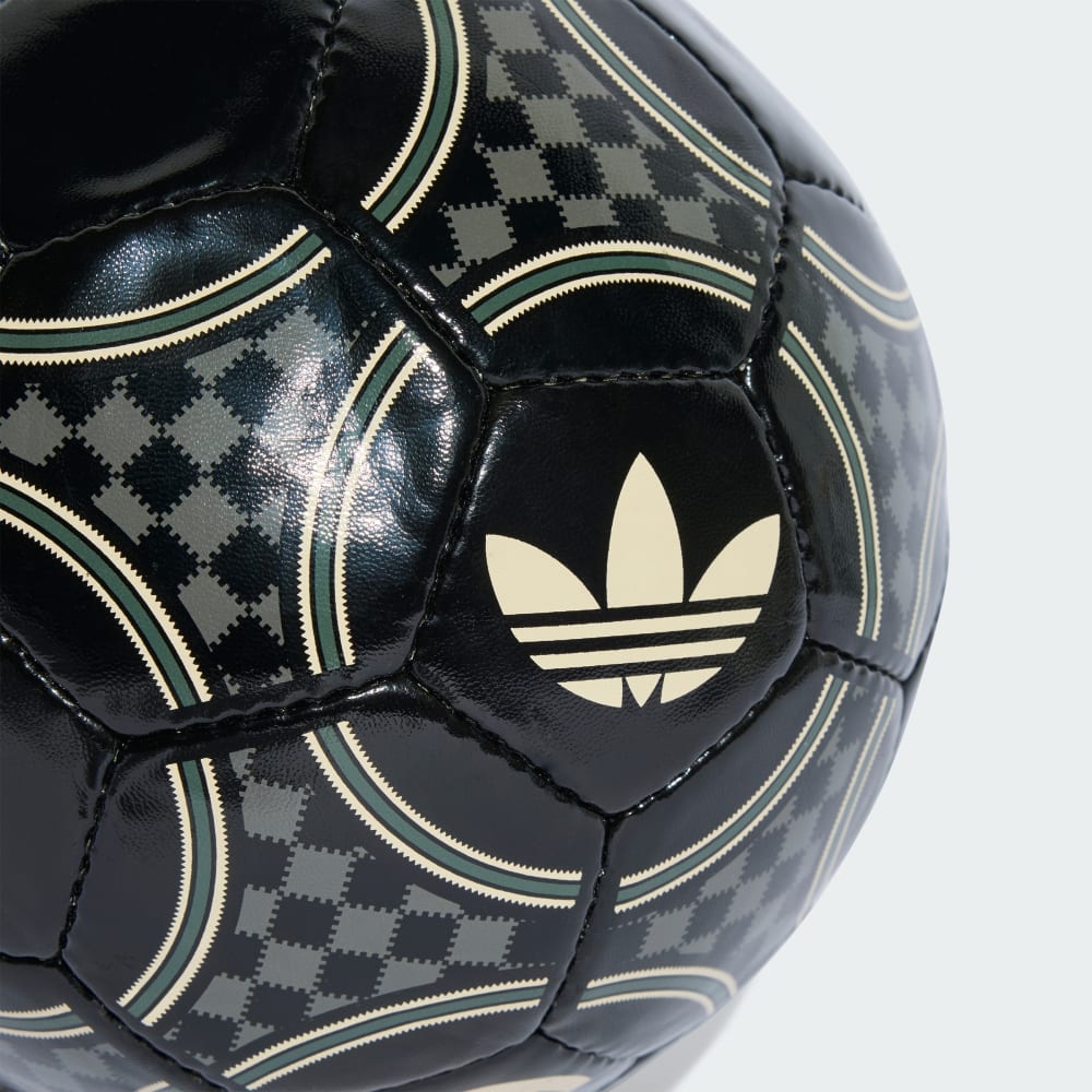 adidas FC Bayern München Ausweichausrüstung Club-Ball - Schwarz - Grün