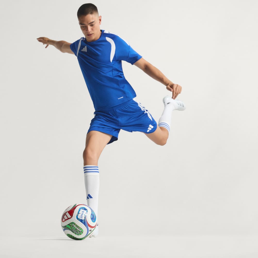 adidas FIFA Fussball-Weltmeisterschaft 26™ Trionda Pro Ball - Weiß - Blau